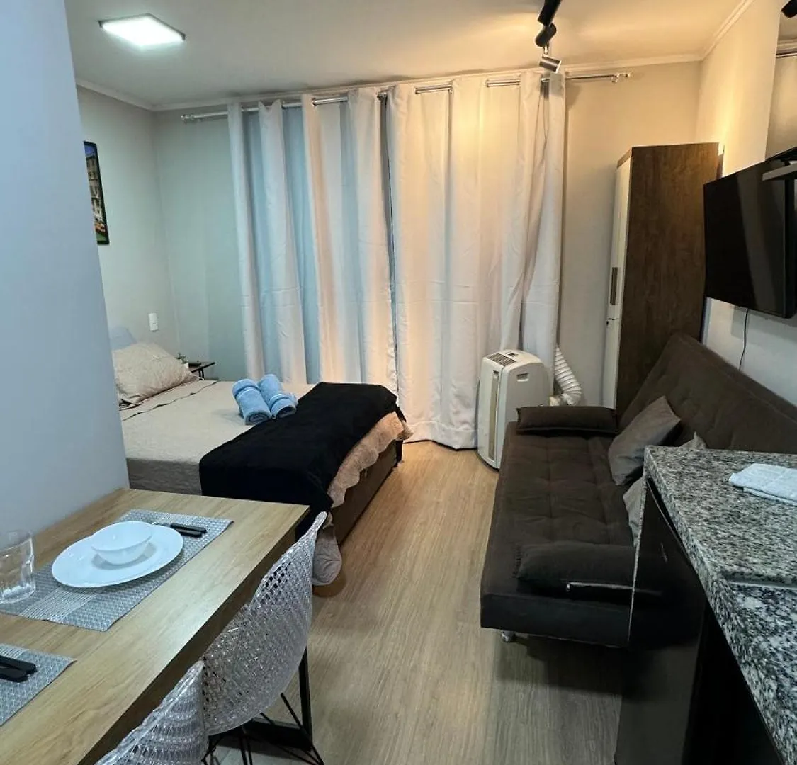 Studio Veneza Prox Metro Bras, Feirinha Madrugada, 25 Marco, Templo Salomao Sao Paulo